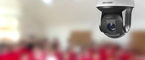 Kamera Hikvision przygotowana do instalacji